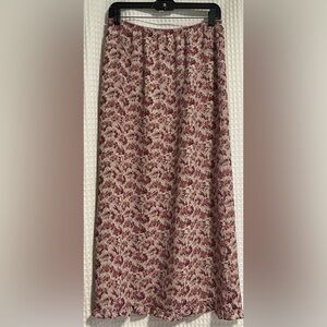Kathy Ireland pink and white flower skirt womens maxi skirt. Size Medium.